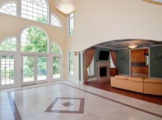 602 Elmdale Rd, Glenview, IL 60025