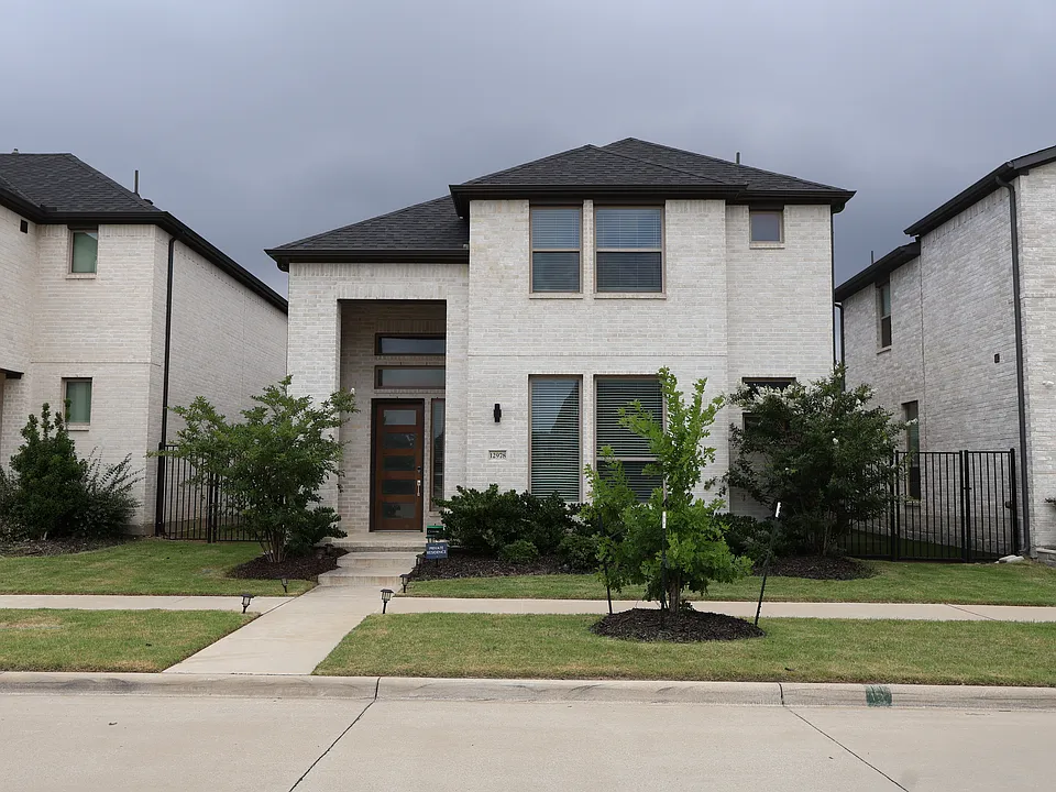 12978 Caprock Dr
