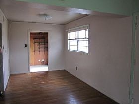 4th image of 4505 Griffing Dr