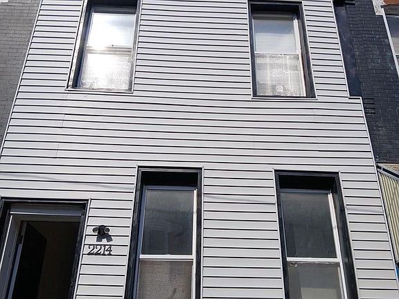 3rd image of 2214 N Cleveland St