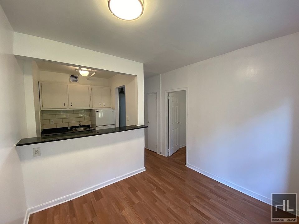 1st image of 40 Mulberry St #4A