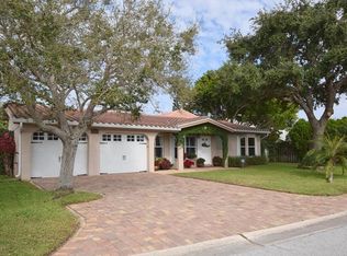 17307 Rosa Lee Way, North Redington Beach, FL 33708