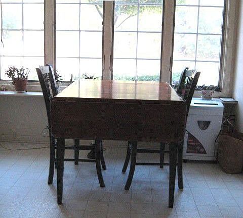Kitchen with Palladium window