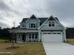 167 Amelia Dr, Carthage, NC 28327