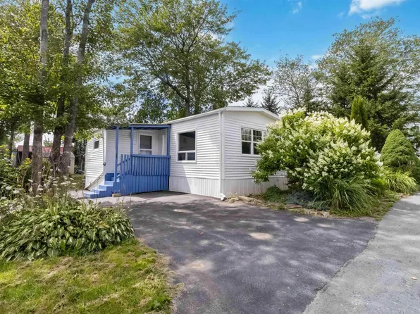 25 3rd St, Lucasville, NS B4B 1R1