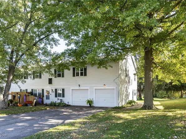 1213 Queens Ave #24, Brunswick, OH 44212