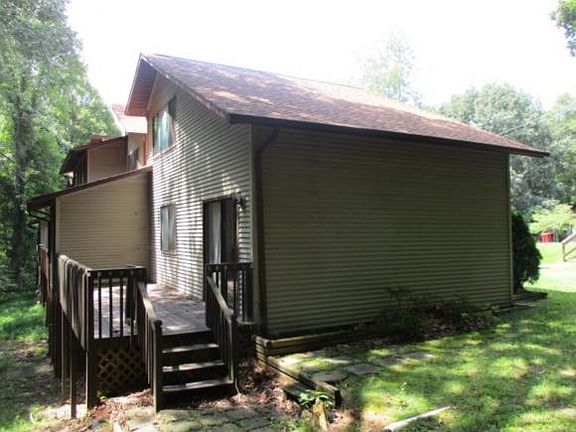 3rd image of 2201 Forest Acres Dr #0