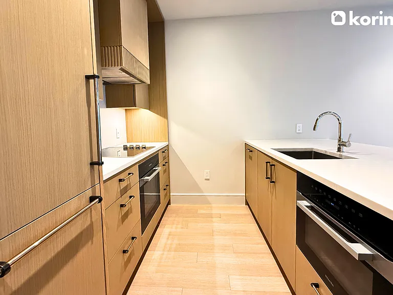 201 E 23rd St #7C — Photo 6