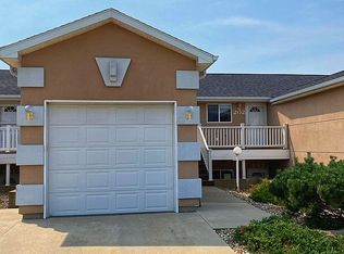 1716 W 18th St APT 202, Cedar Falls, IA 50613