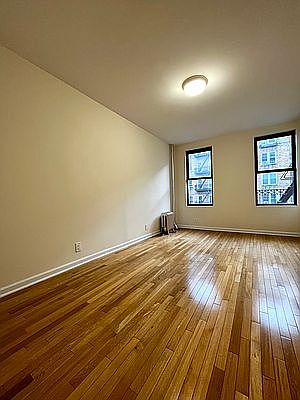 2nd image of 605 W 170th St APT 2E