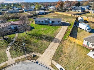 2380 John Montgomery Cir, Pea Ridge, AR 72751