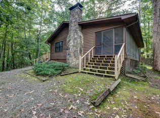 16 Robin Rd, Murphy, NC 28906
