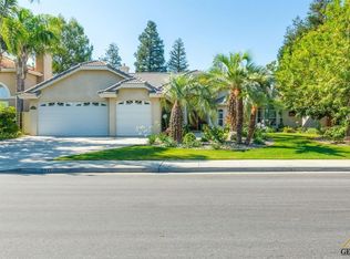 10911 Jadestone Dr, Bakersfield, CA 93311