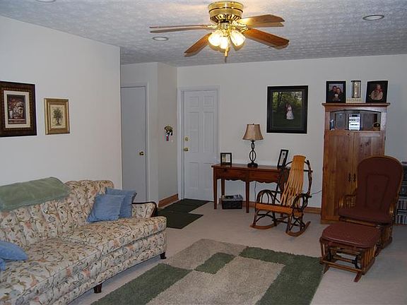 2nd image of 2610 Urmston Ave
