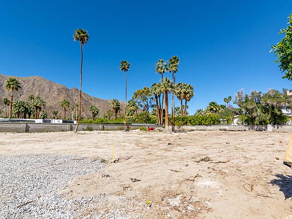 5th image of 416 W Hermosa Pl