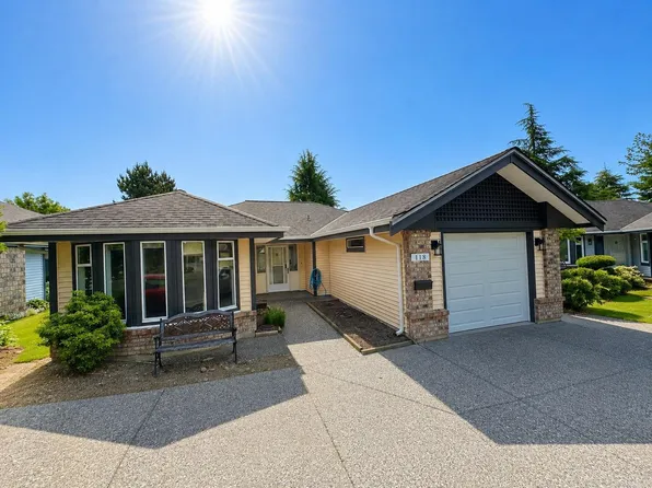 14220 19a Ave Unit 118, Surrey, BC V4A 8K8