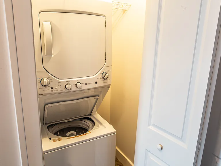 40 E University Ave #202 — Photo 7