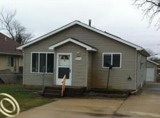 4800 Georgia Dr, Lake Orion, MI 48359