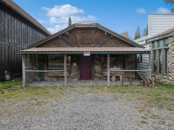 8882 Us Highway 2 E, Hungry Horse, MT 59919