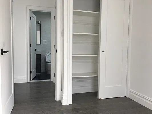 Rented by Platinum Forbes Global Properties | media 19