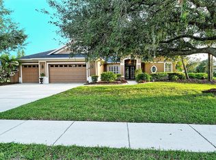 10081 Cherry Hills Avenue Cir, Bradenton, FL 34202