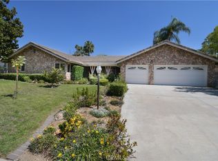 1583 Crestview Rd, Redlands, CA 92374