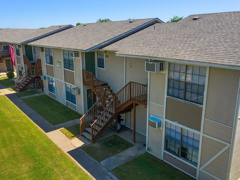 Alderview Apartments — Photo 29