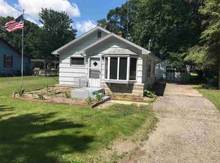 55413 Berry St, South Bend, IN 46628