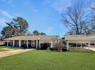 602 Maxine Ave, McComb, MS 39648