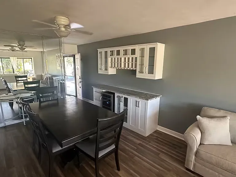 5625 Trailwinds Dr #412 — Photo 12