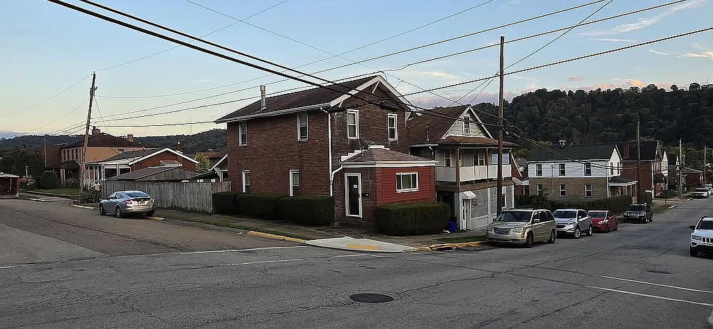 248 Colfax St photo 1