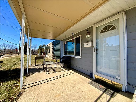 3rd image of 613 Speyer Ave