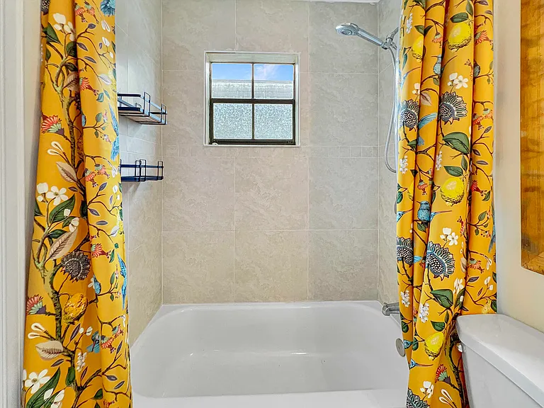 1202 N Andrews Ave — Photo 24