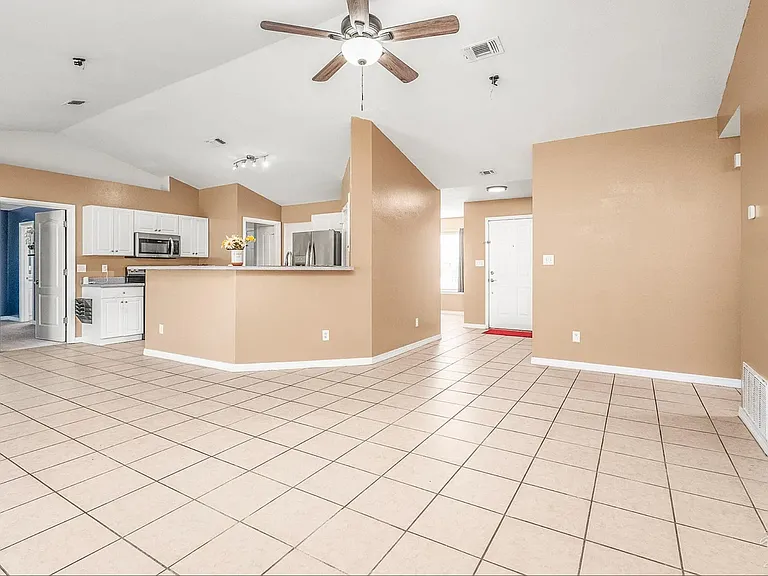 8018 Mark Ct — Photo 10