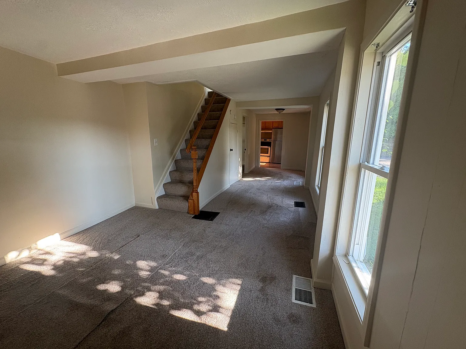 1 bed, 700 sqft, $1,095 — Photo 2