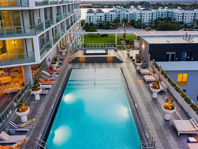 2000 Metropica Way #2106 — Photo 17