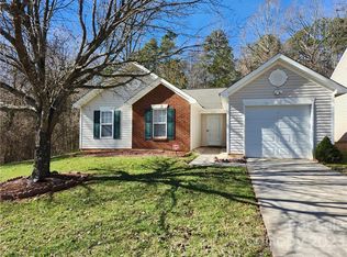 6623 Sunman Rd, Charlotte, NC 28216