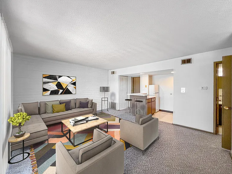 135 Dotson Dr #101 — Photo 1