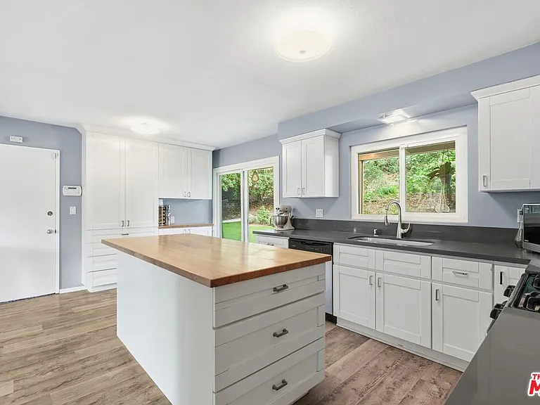 5500 Blanco Ave — Photo 16