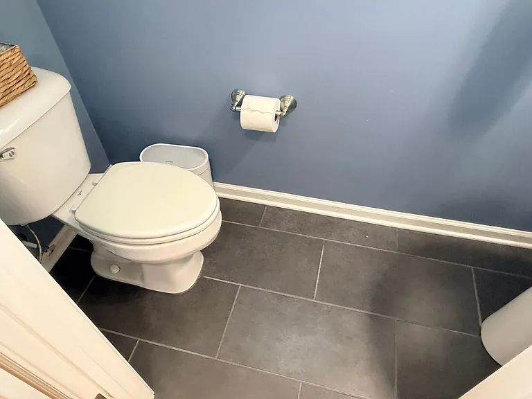 9460 Graywell Ln — Photo 13