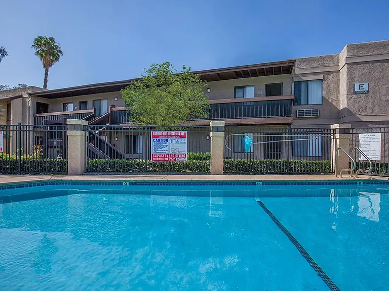 SHIMMERING SWIMMING POOL