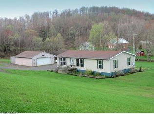 2135 Sam Krabill Ave SE, East Canton, OH 44730