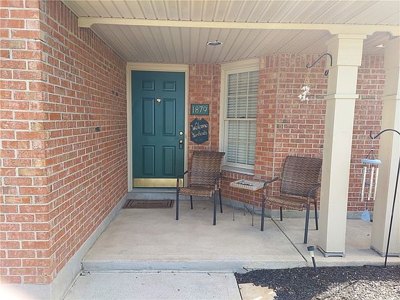5th image of 1879 Brandonhall Dr
