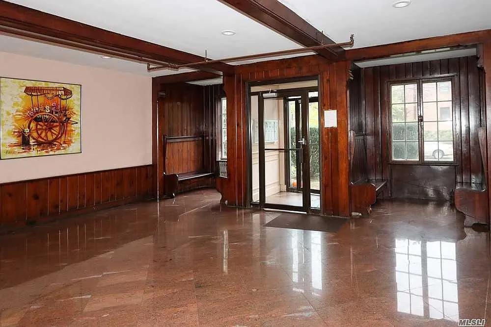 14 Beach Rd — Photo 2
