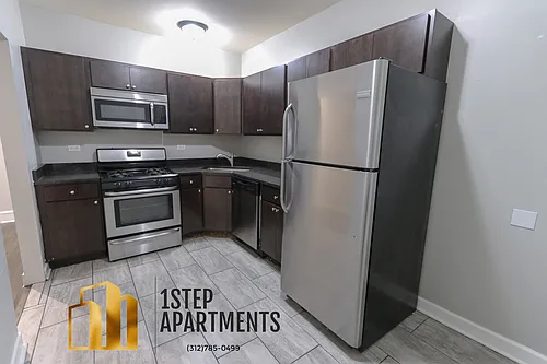 1400 N Harding Ave #1 Photo 1