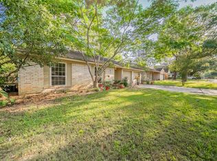 401 Jill St, Conroe, TX 77303