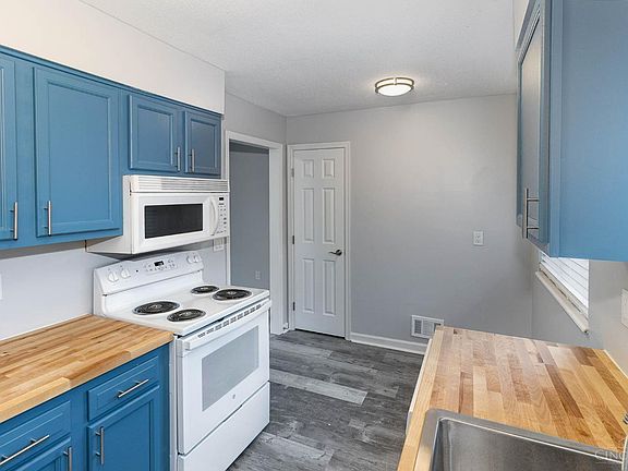 5th image of 7829 Glen Orchard Dr