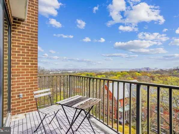 1510 12th St N APT 703, Arlington, VA 22209
