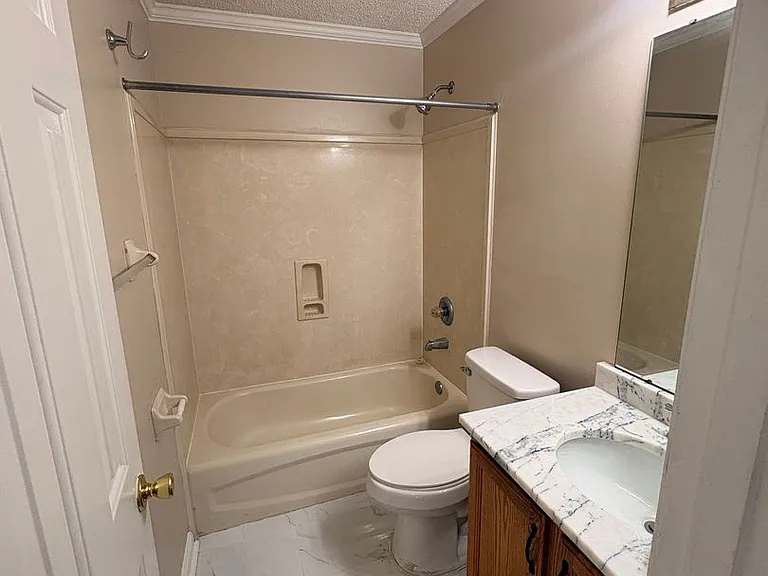 390 N Ericson Rd — Photo 17