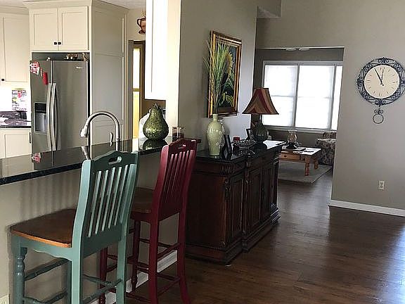 4th image of 1115 Lancashire Dr